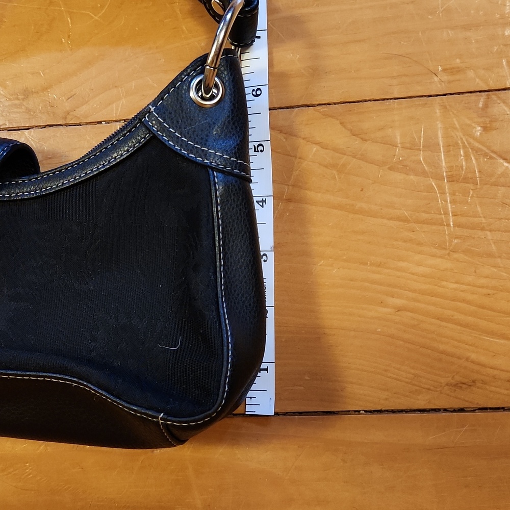 Anne Klein • handbag - Picture 10 of 11